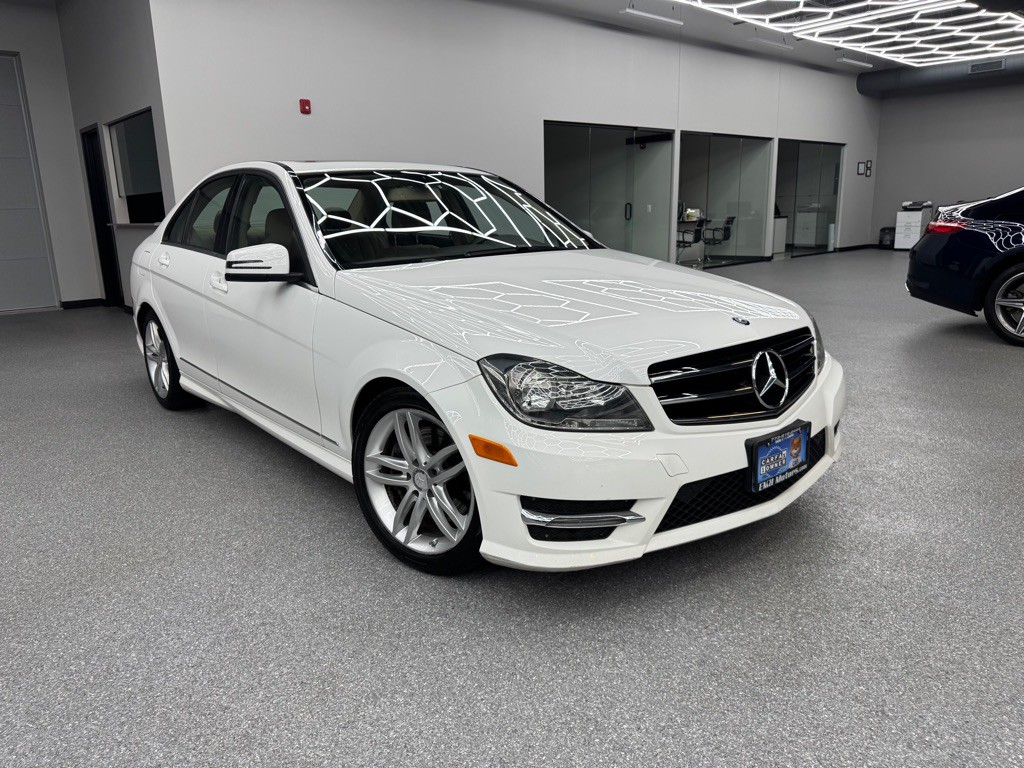 2014 Mercedes-Benz C-Class Image 35