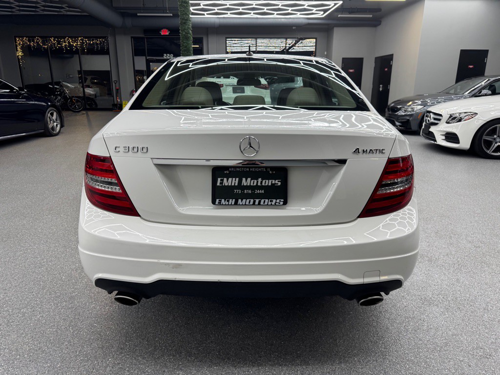 2014 Mercedes-Benz C-Class Image 45