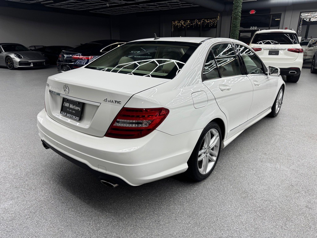 2014 Mercedes-Benz C-Class Image 46