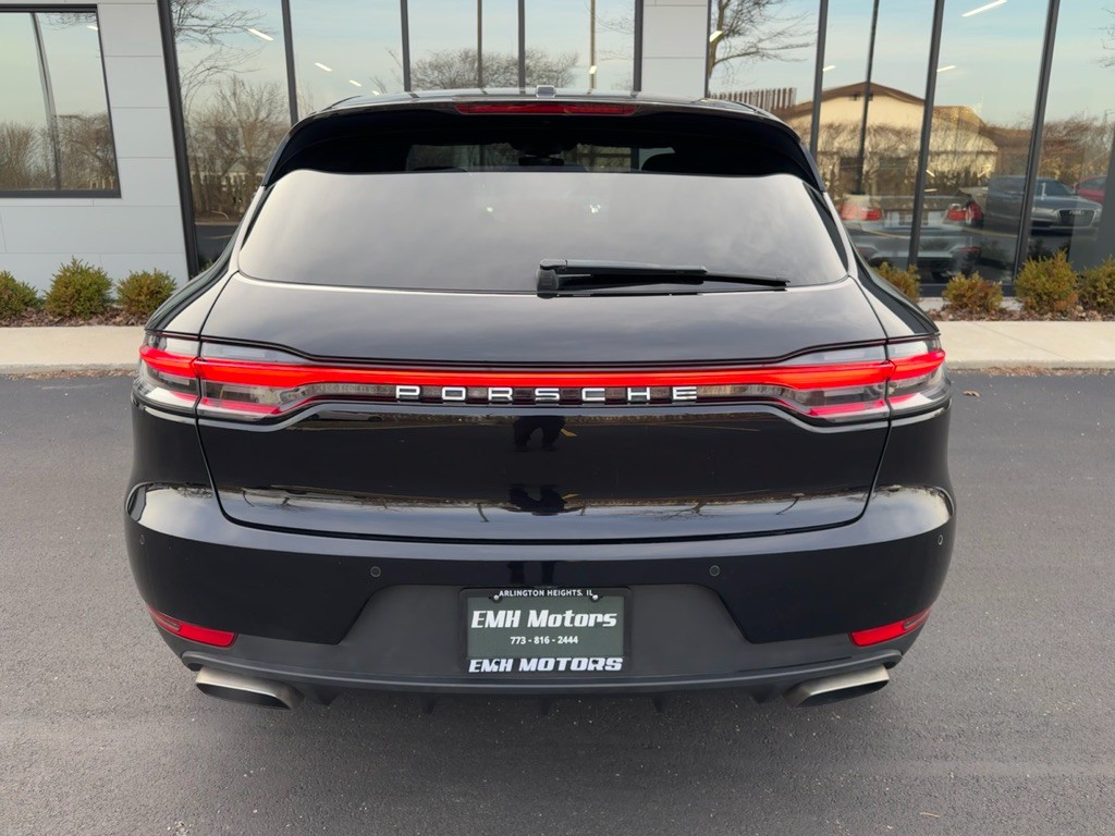 2019 Porsche Macan Image 11