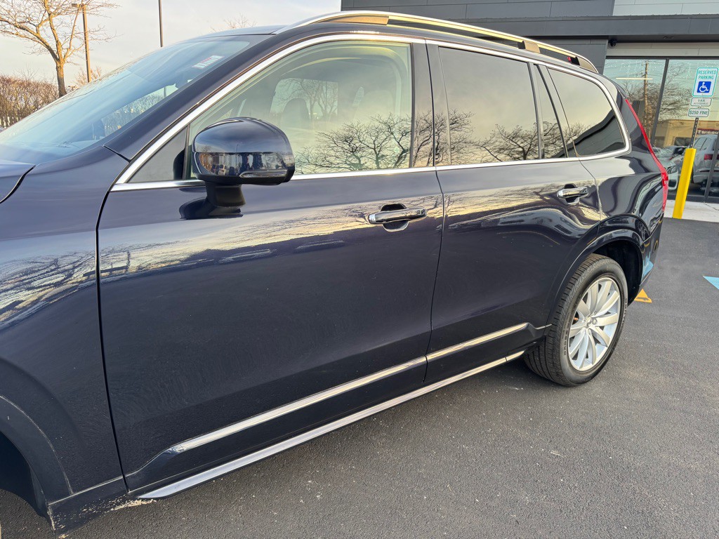 2016 Volvo XC90 Image 8