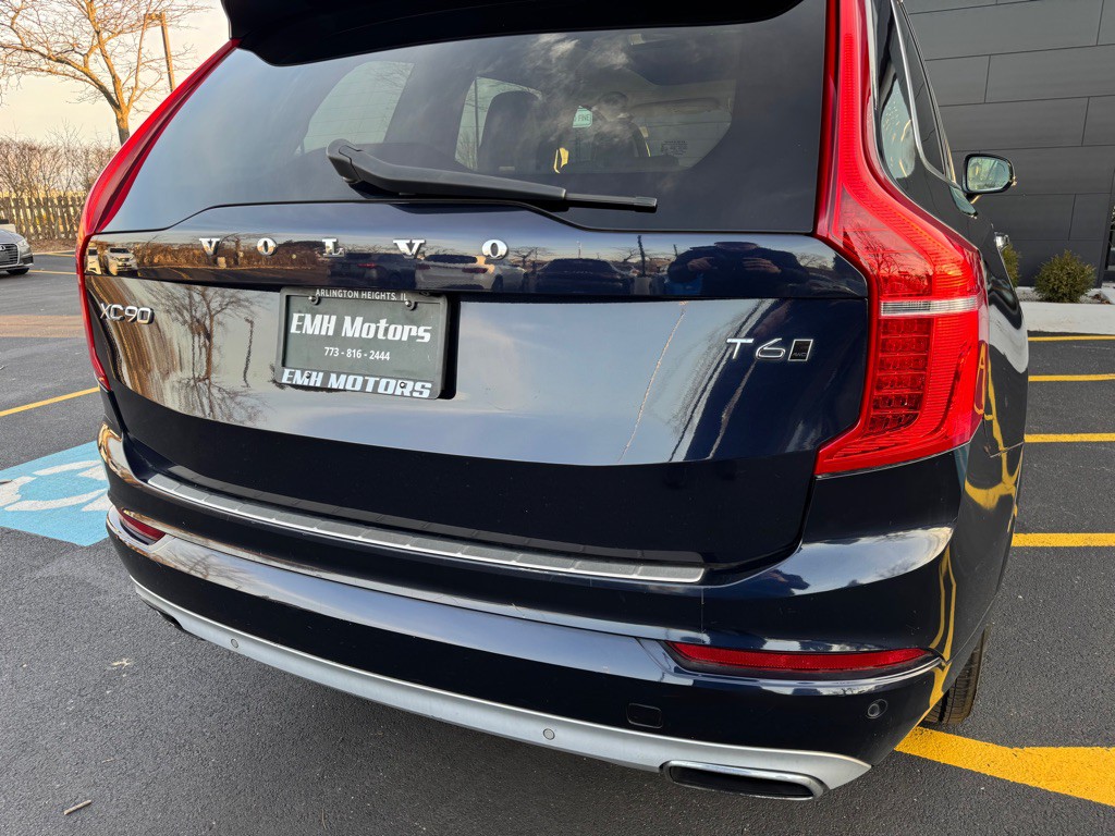 2016 Volvo XC90 Image 11