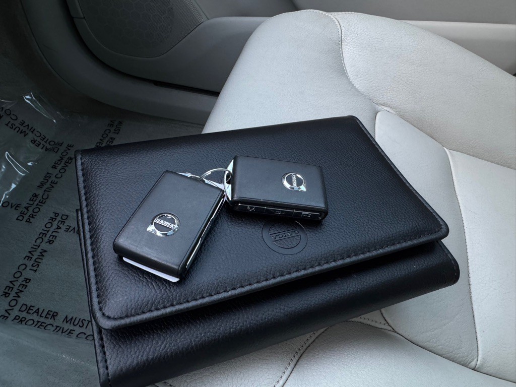 2016 Volvo XC90 Image 35