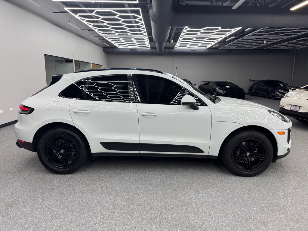 2019 Porsche Macan Image 15