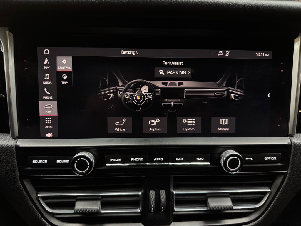 2019 Porsche Macan Image 36