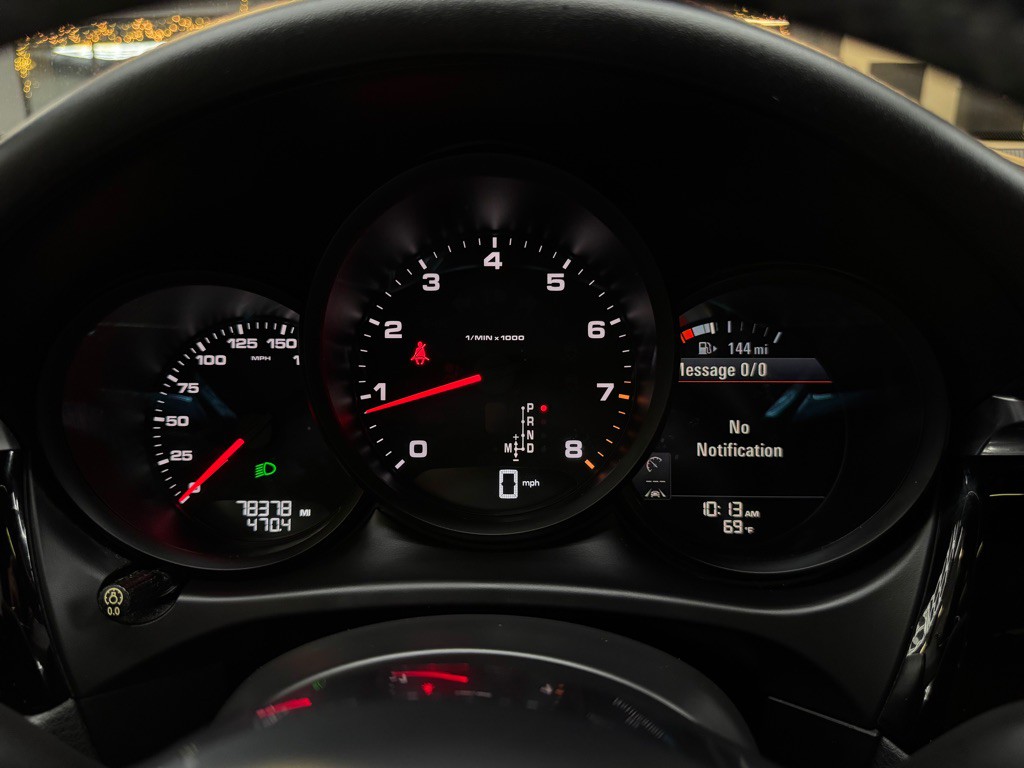 2019 Porsche Macan Image 41