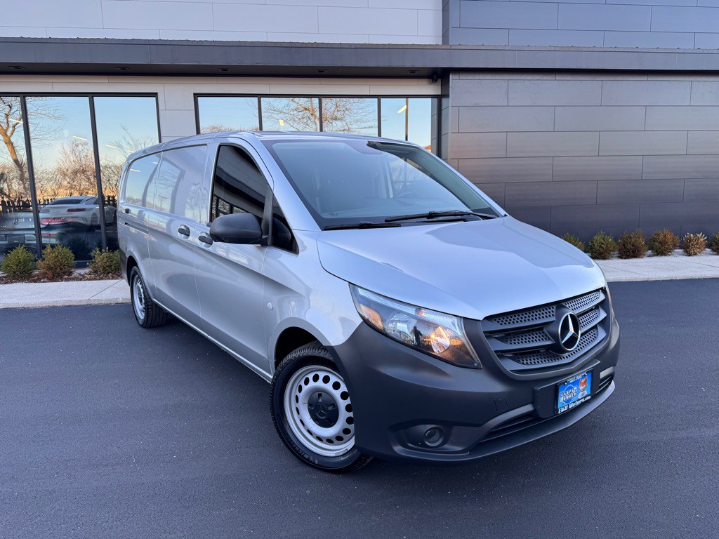 2020 Mercedes-Benz Metris Image 1