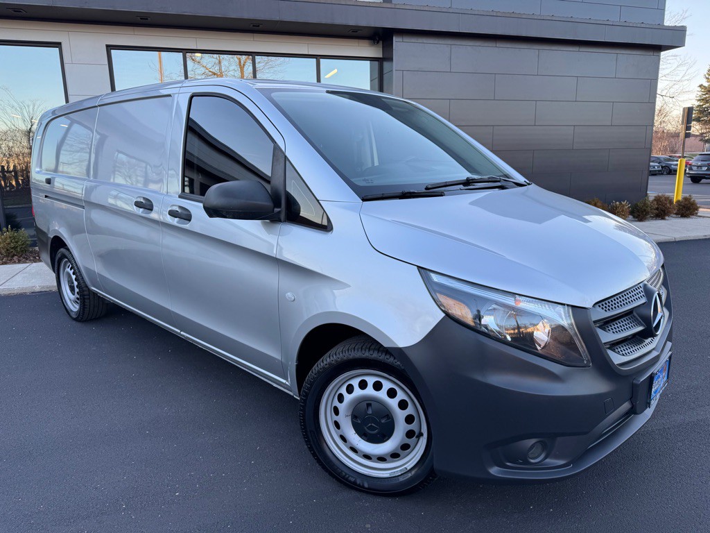 2020 Mercedes-Benz Metris Image 2