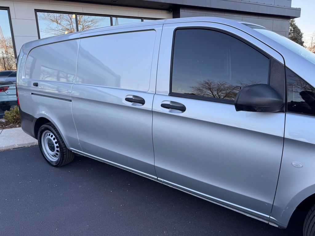 2020 Mercedes-Benz Metris Image 3