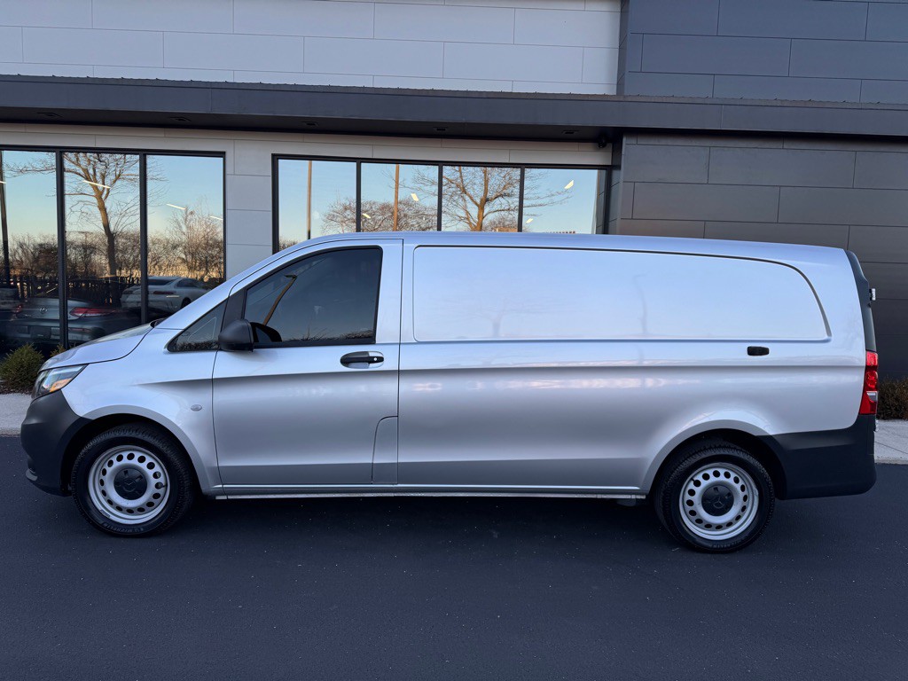 2020 Mercedes-Benz Metris Image 9