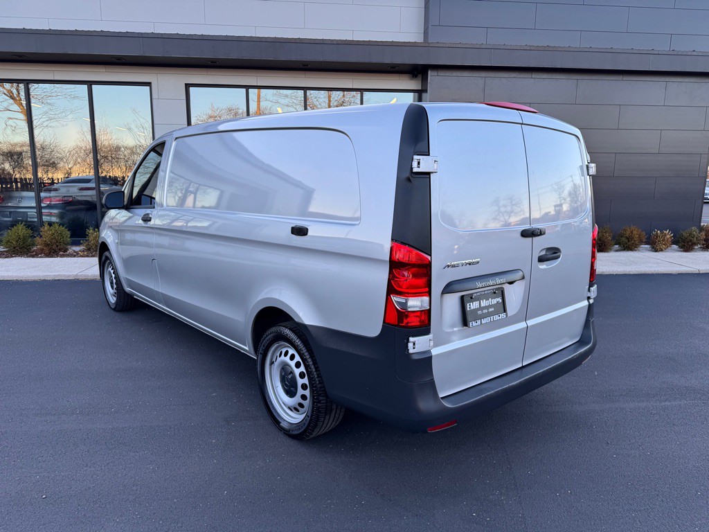 2020 Mercedes-Benz Metris Image 10