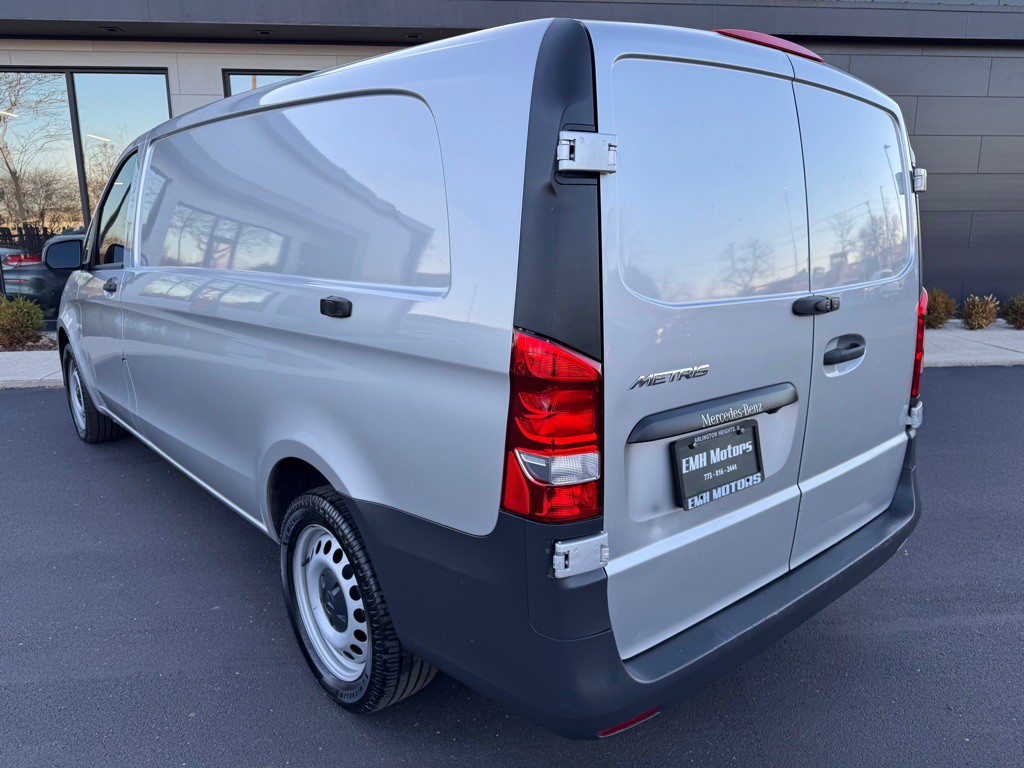 2020 Mercedes-Benz Metris Image 11