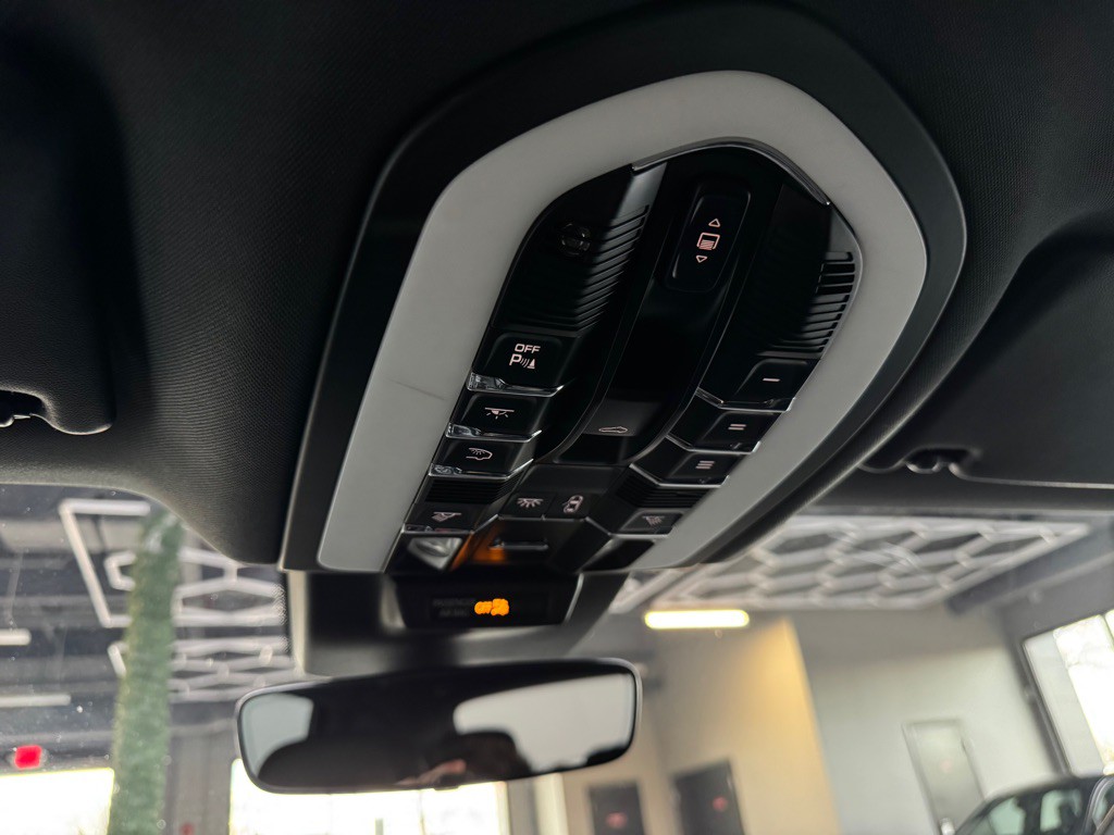 2019 Porsche Macan Image 31