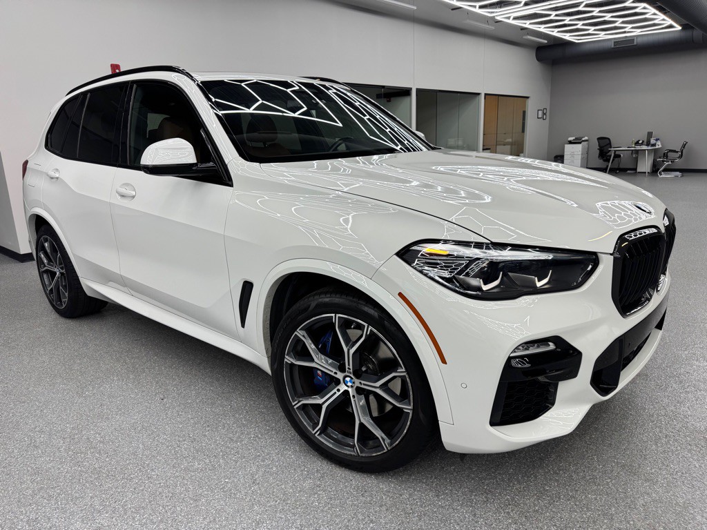 2021 BMW X5 Image 2