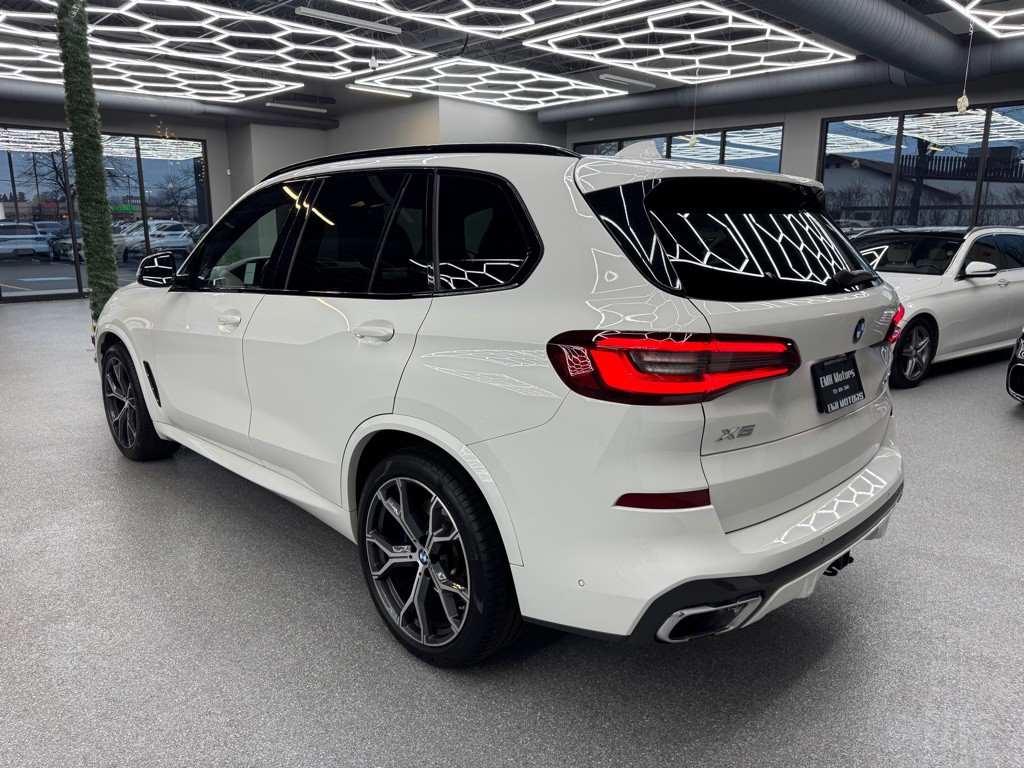 2021 BMW X5 Image 12