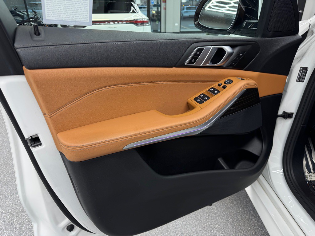 2021 BMW X5 Image 20