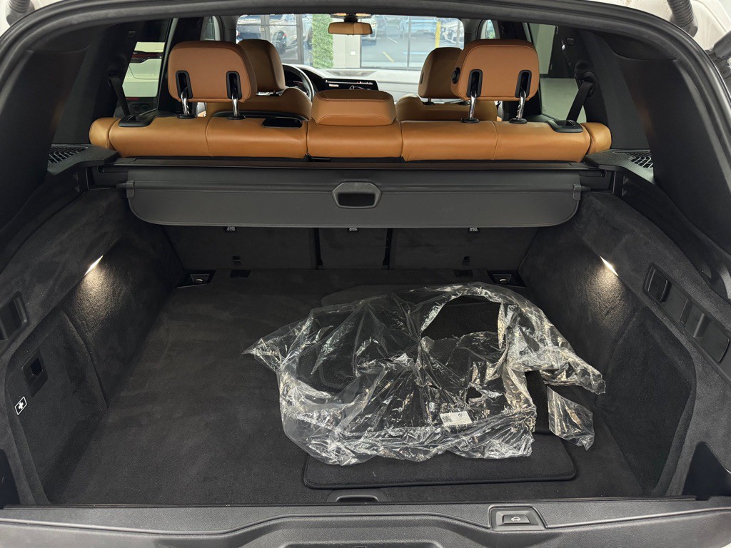 2021 BMW X5 Image 27