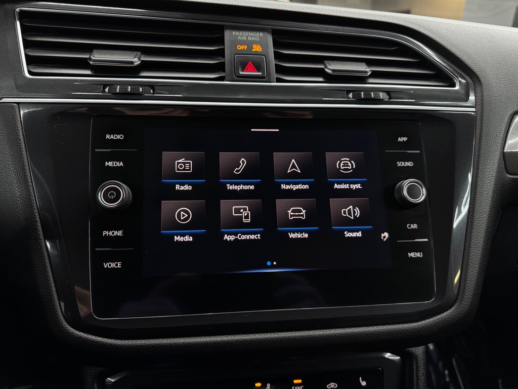 2022 Volkswagen Tiguan Image 35