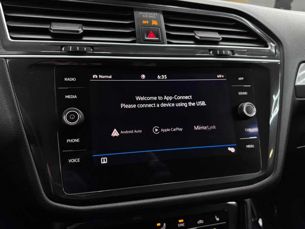 2022 Volkswagen Tiguan Image 37
