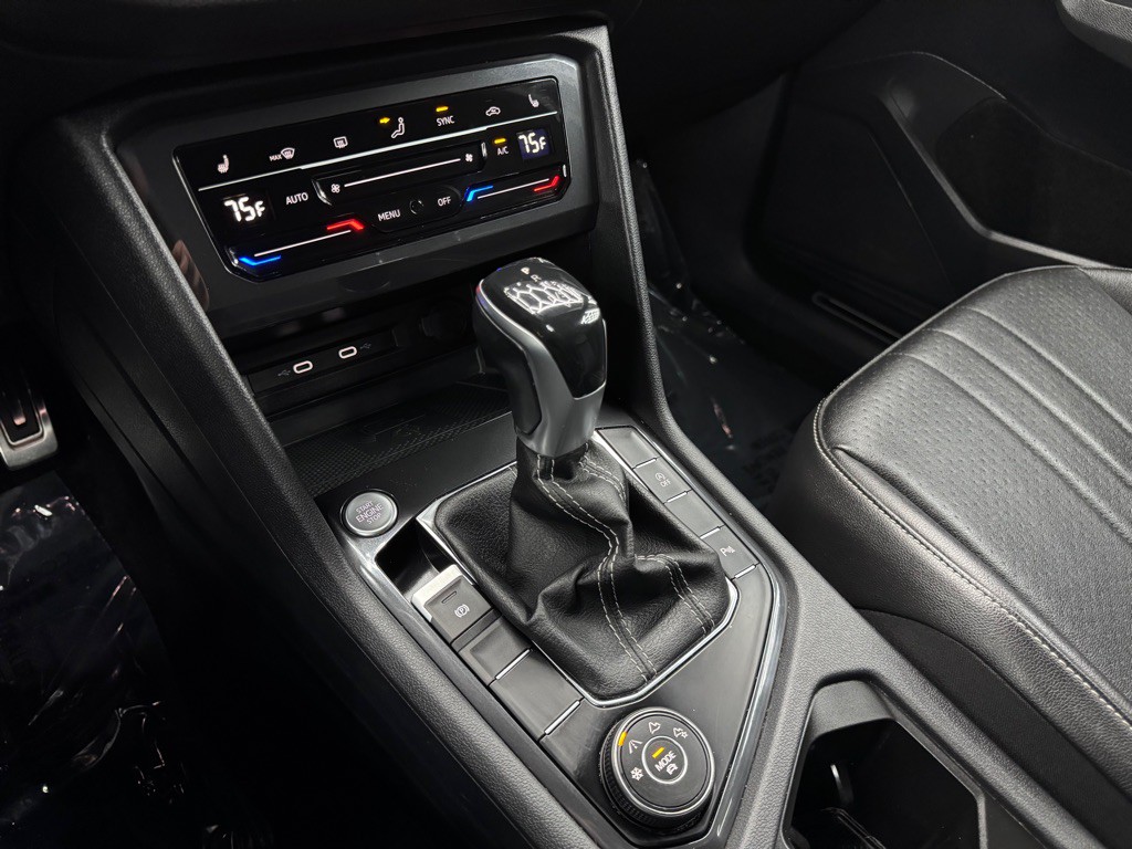 2022 Volkswagen Tiguan Image 43