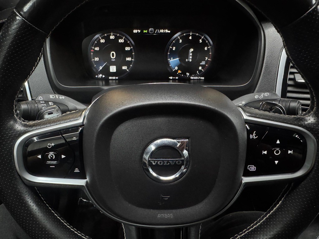 2019 Volvo XC90 Image 38