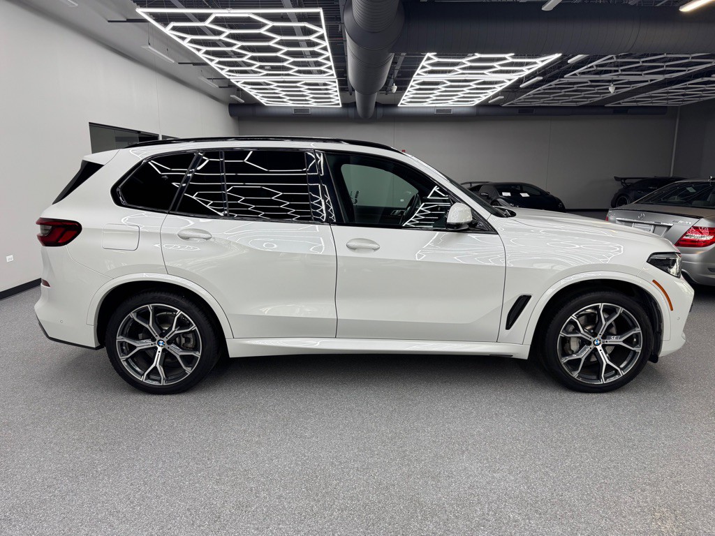 2019 BMW X5 Image 17