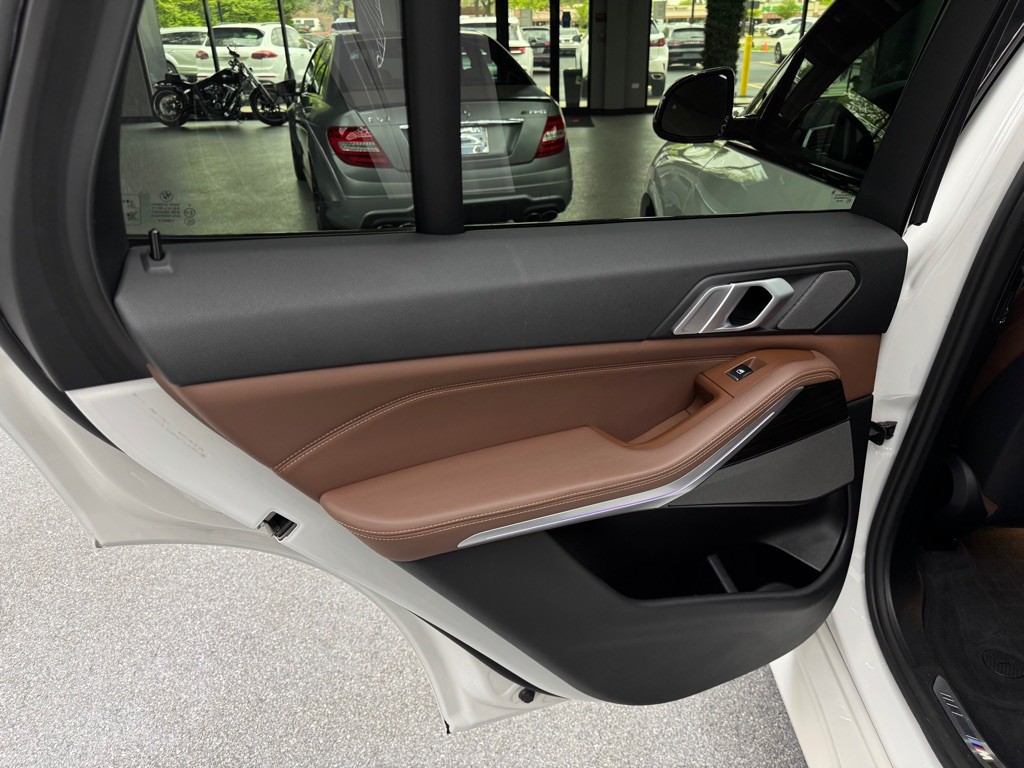 2019 BMW X5 Image 22