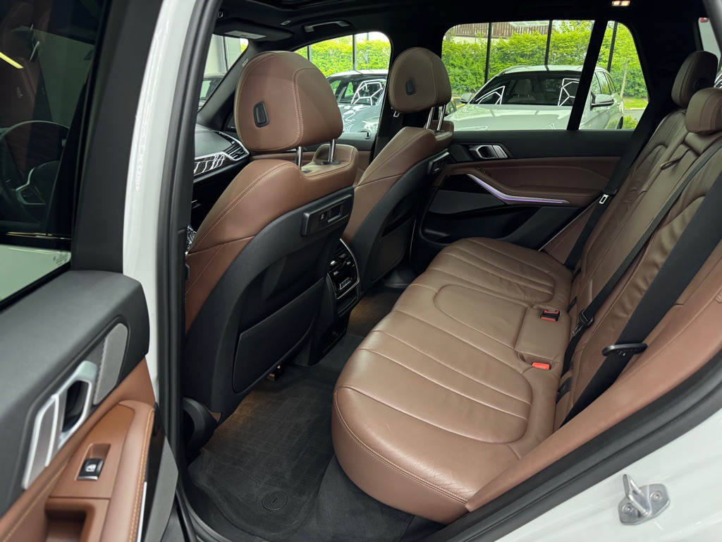 2019 BMW X5 Image 23