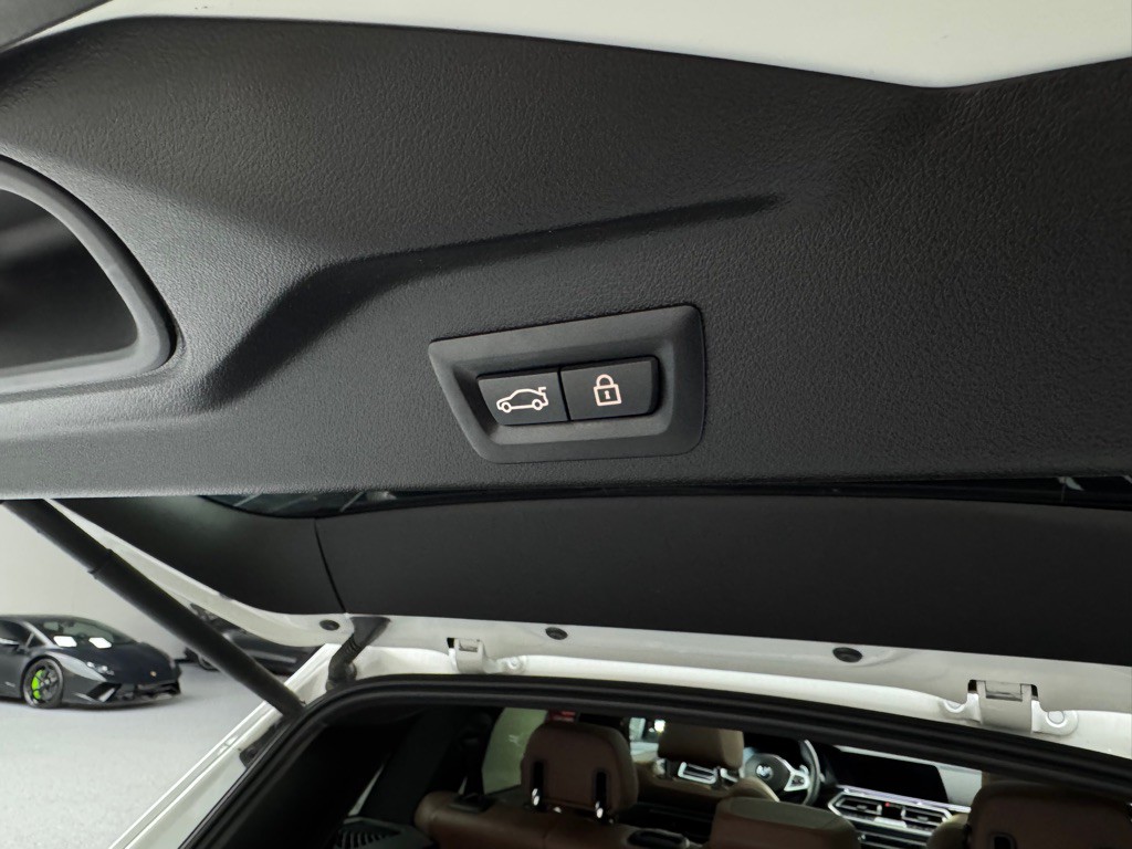 2019 BMW X5 Image 25