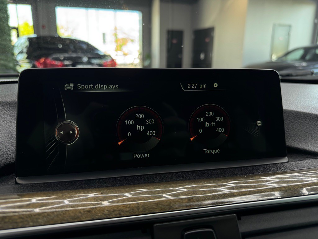 2016 BMW 3 Series Image 39