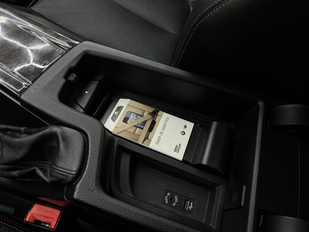 2016 BMW 3 Series Image 42
