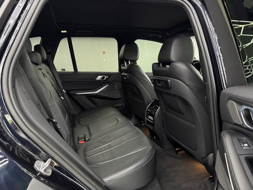 2019 BMW X5 Image 23