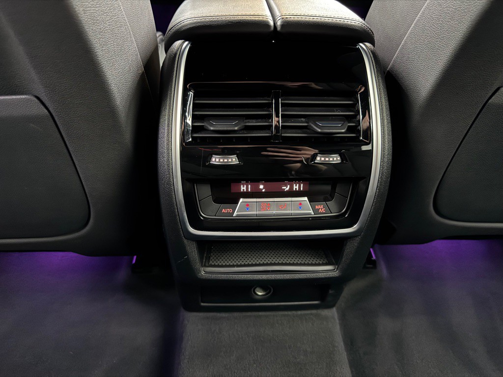 2019 BMW X5 Image 24