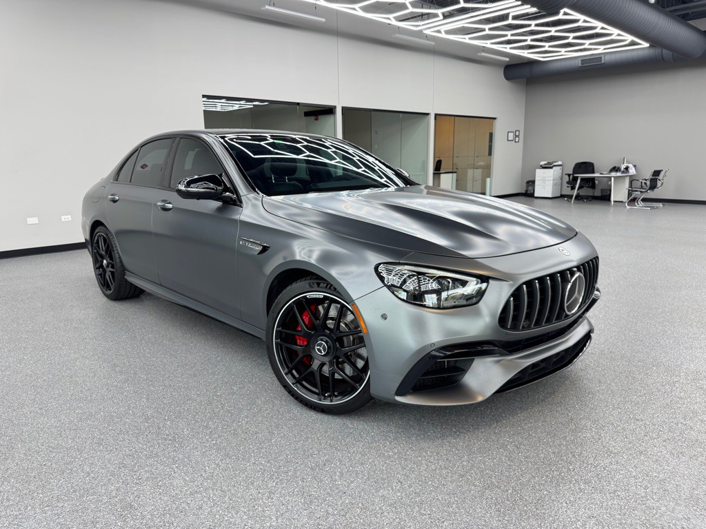 2021 Mercedes-Benz E-Class Image 1