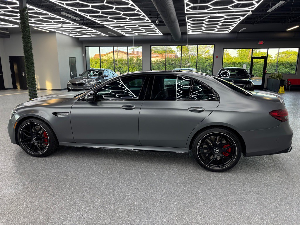 2021 Mercedes-Benz E-Class Image 10