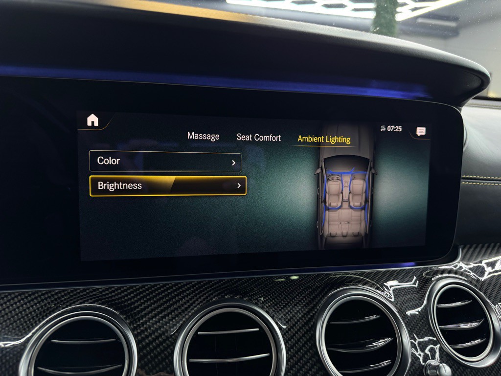 2021 Mercedes-Benz E-Class Image 53