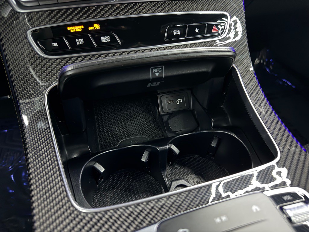 2021 Mercedes-Benz E-Class Image 55