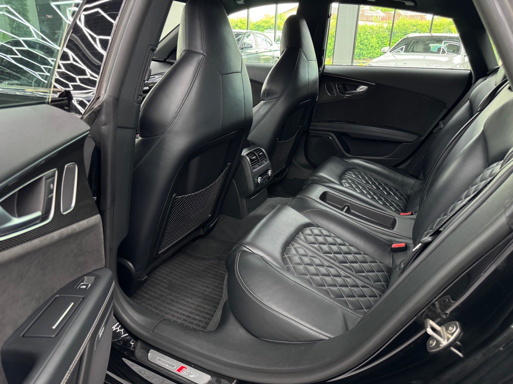 2016 Audi S7 Image 27