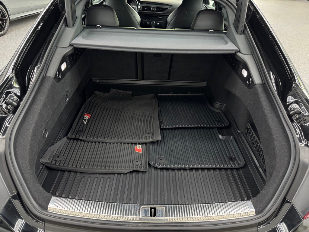 2016 Audi S7 Image 29