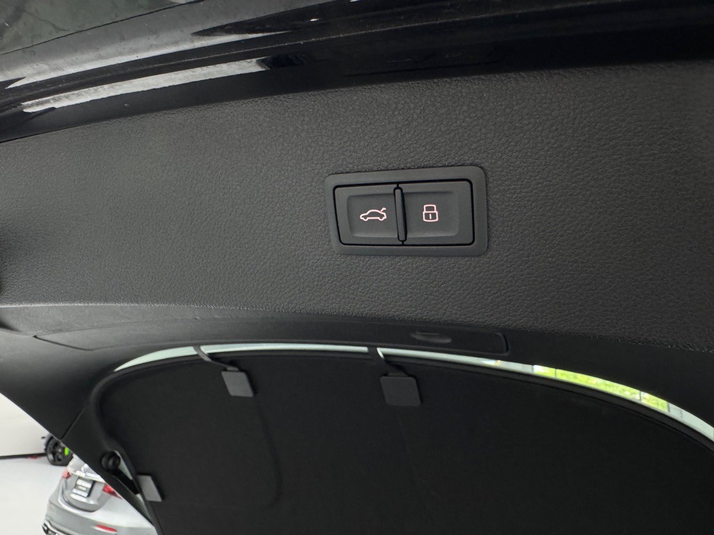 2016 Audi S7 Image 30