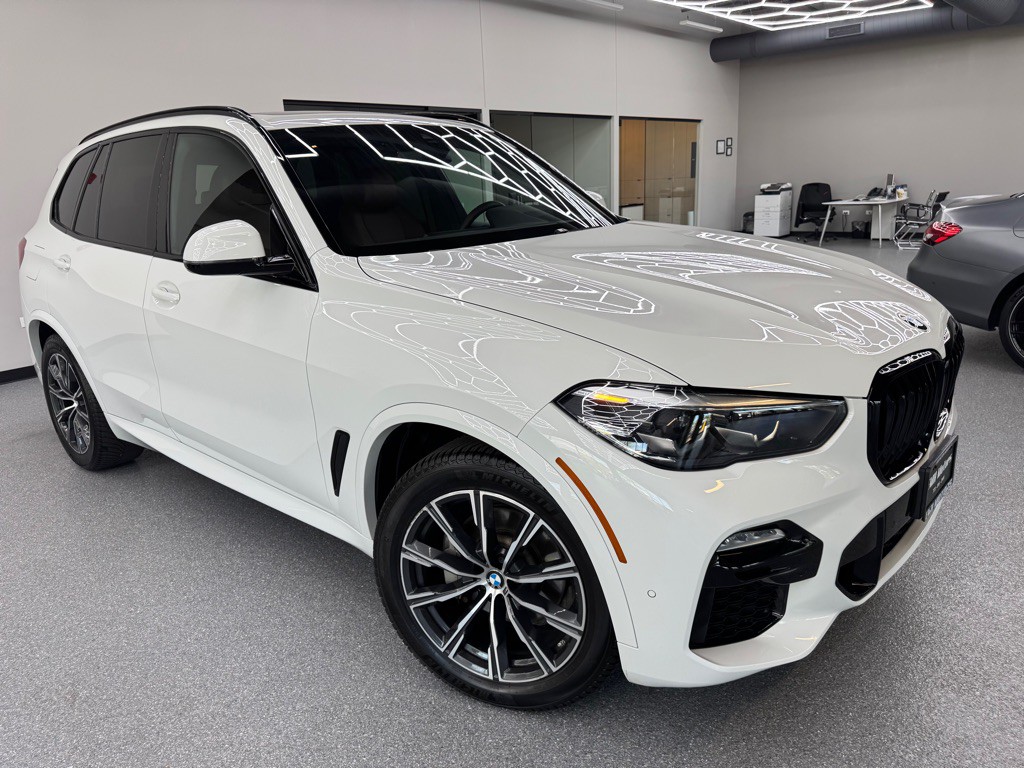 2019 BMW X5 Image 2