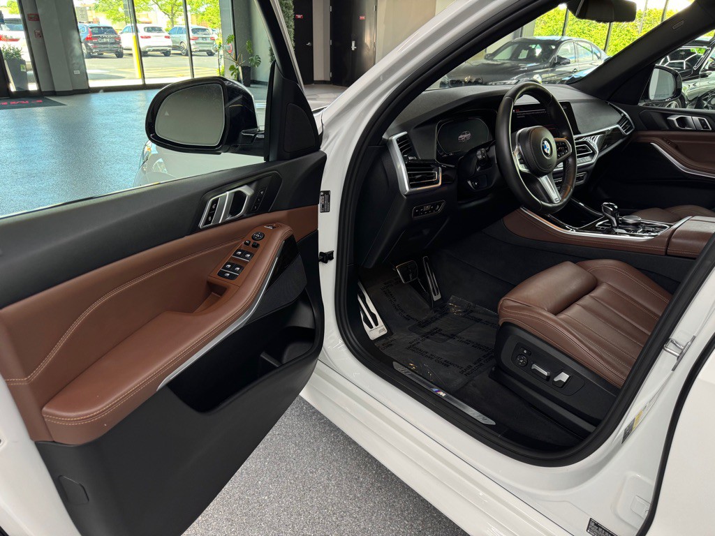 2019 BMW X5 Image 17