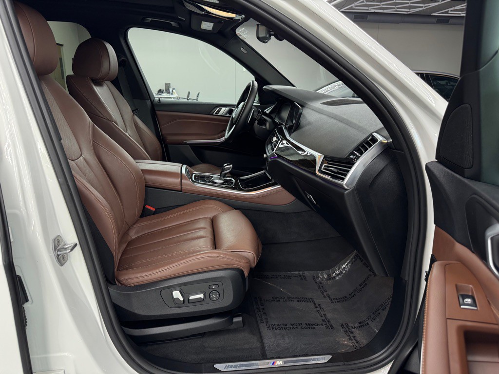 2019 BMW X5 Image 27