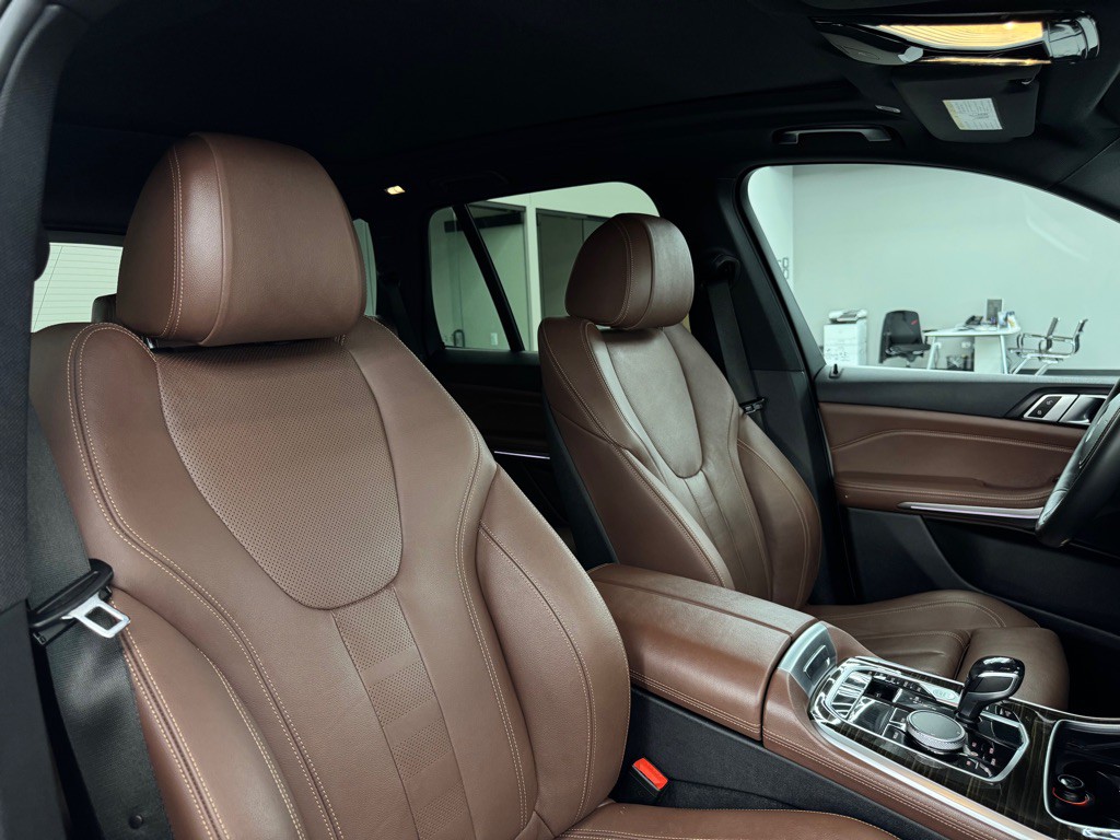 2019 BMW X5 Image 28