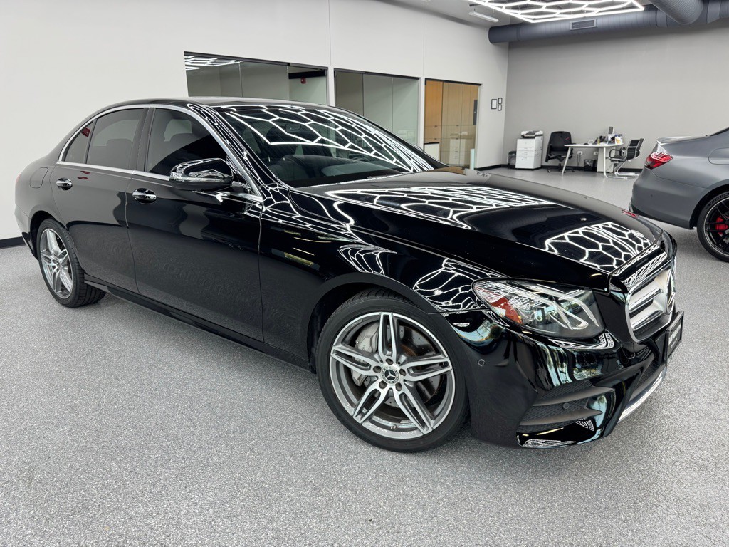2019 Mercedes-Benz E-Class Image 2