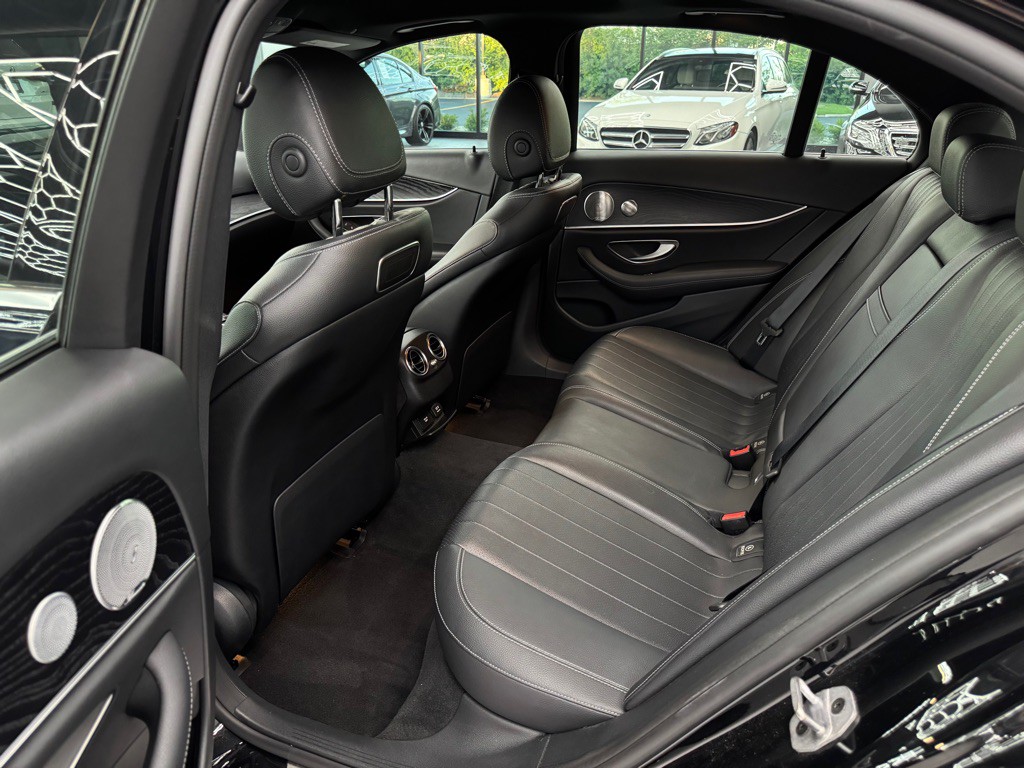 2019 Mercedes-Benz E-Class Image 24