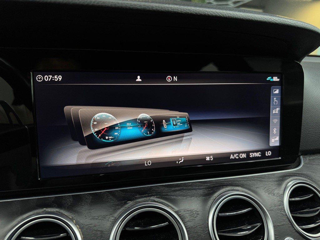 2019 Mercedes-Benz E-Class Image 44