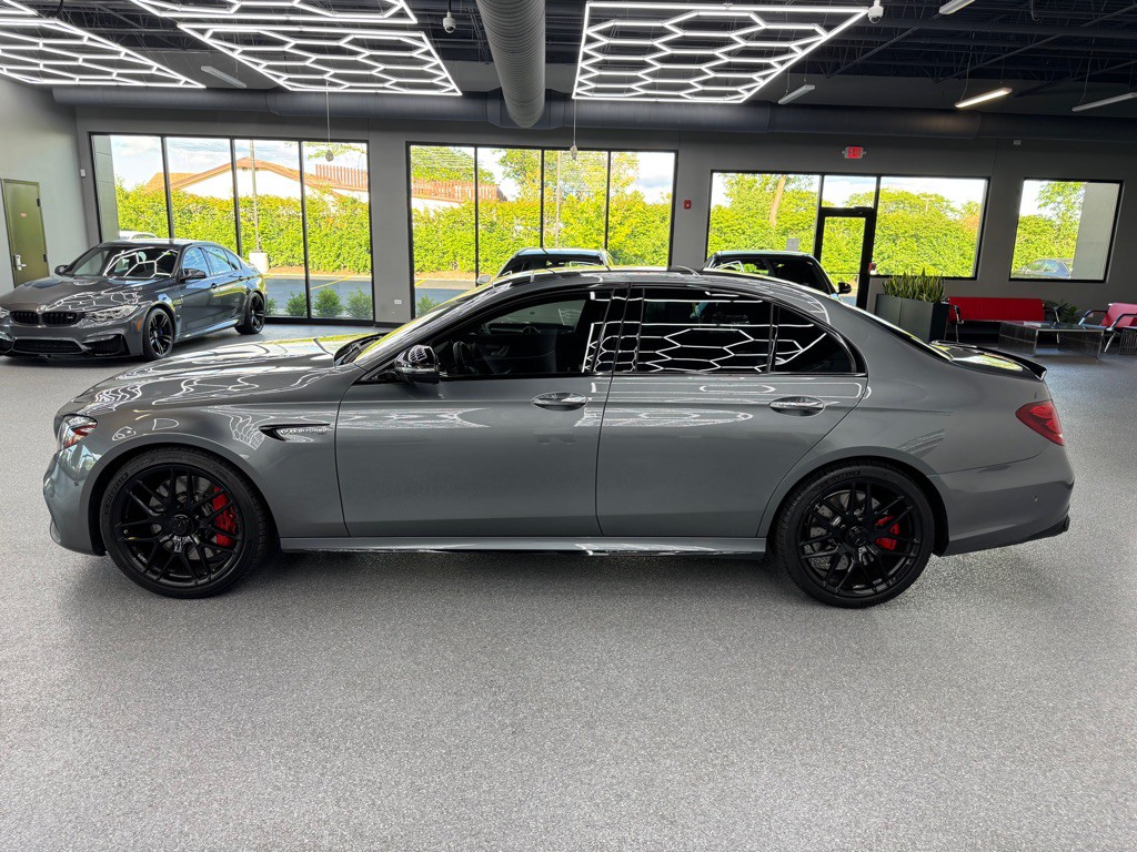 2019 Mercedes-Benz E-Class Image 10