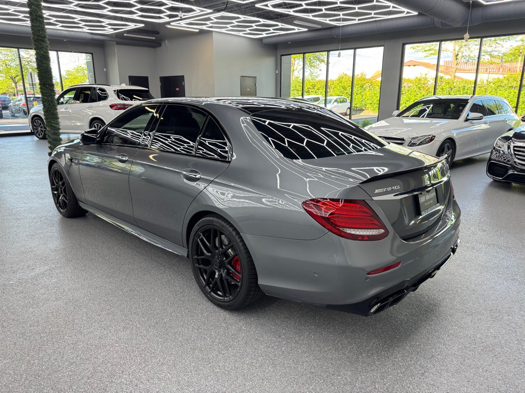 2019 Mercedes-Benz E-Class Image 11
