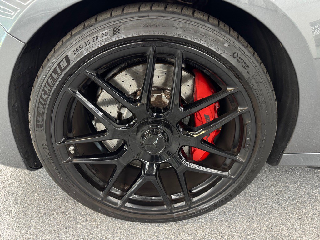 2019 Mercedes-Benz E-Class Image 19